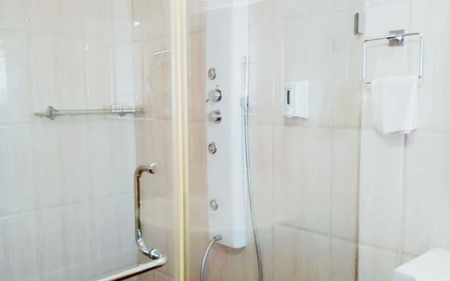 Hotel Madhuvan Serai