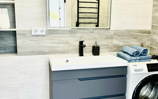 Апартаменты Apart Vl (Апарт ВЛ) на улице Прапорщика Комарова 34