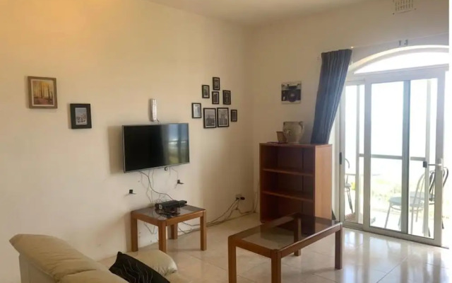 Seafront apartment in Gozo, Marsalforn