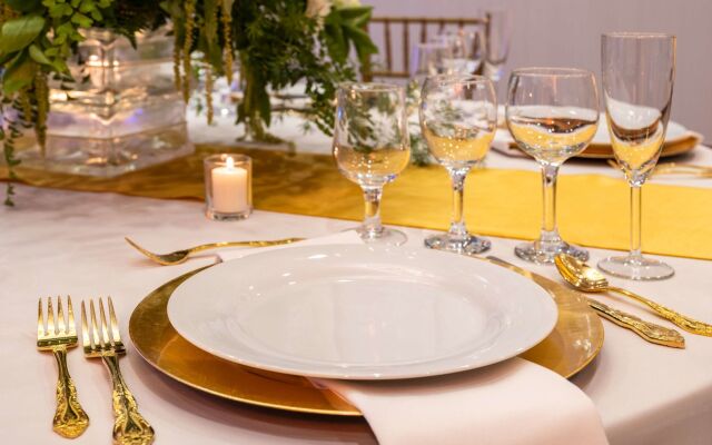 Embassy Suites by Hilton Portland Airport