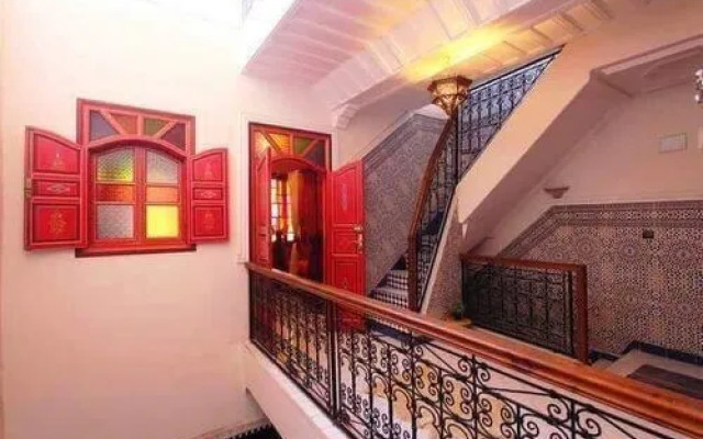 Riad For S