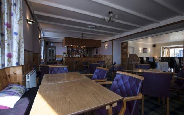 Castle Arms Hotel