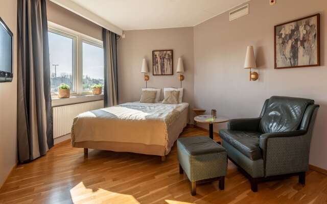 Best Western Hotel 23