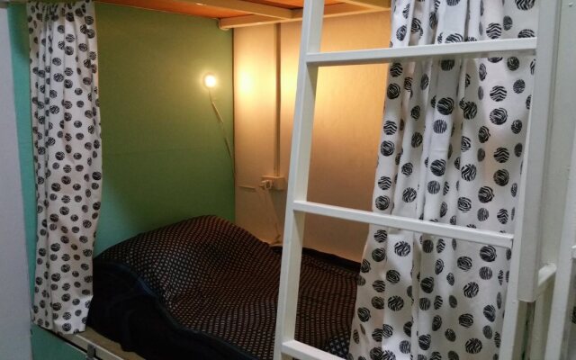 Green Home Hostel