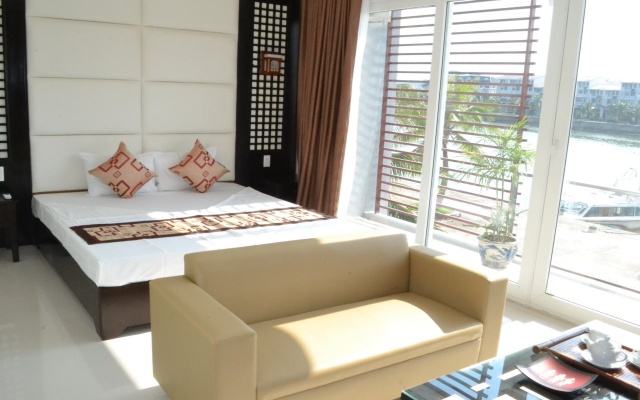 Seaside Tuan Chau Hotel – Guest Rooms – Ha Long