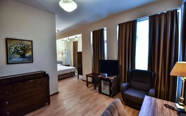 Hotel444