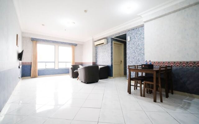Best Deal And Homey 2Br At Taman Beverly Apartment