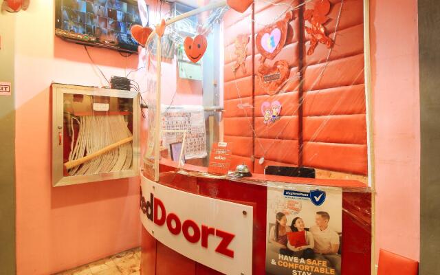 RedDoorz @ P Florentino Street Sampaloc Manila