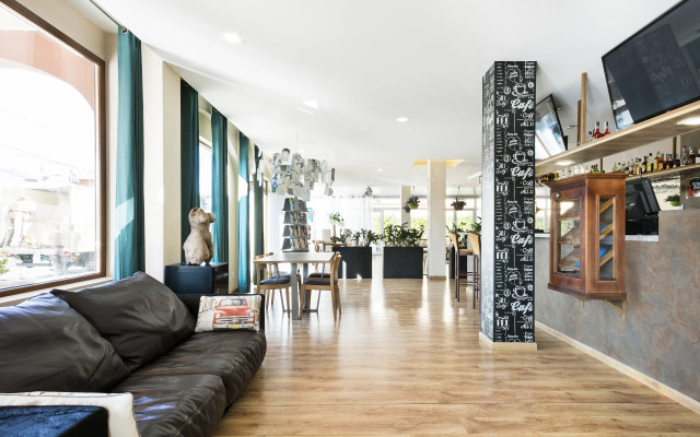 Santa Ponsa Pins Hotel