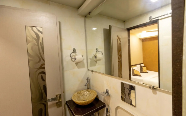 Colaba Suites