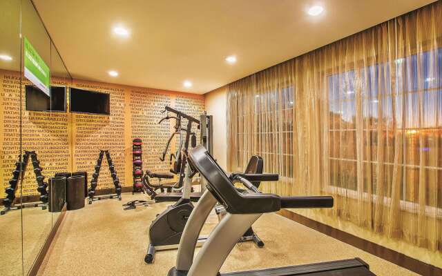 La Quinta Inn & Suites by Wyndham Cotulla