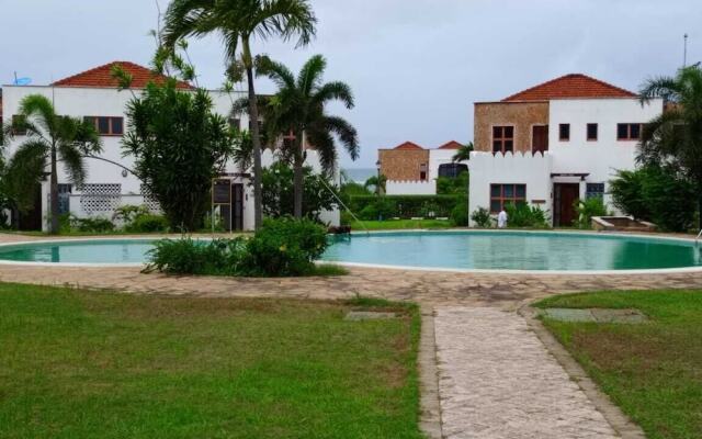 Lux Suites La Vida Sultan Palace Homes