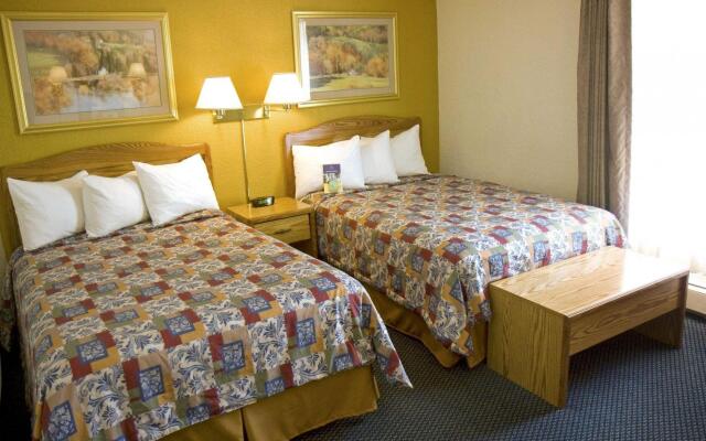 Travelodge by Wyndham Rapid City