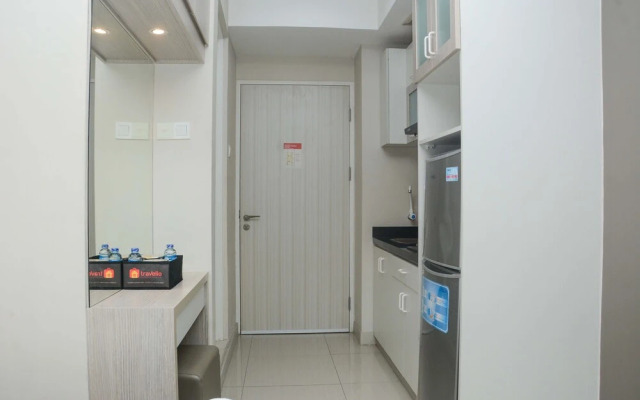 Premium and Comfy Studio Apartment @ Grand Kamala Lagoon By Travelio