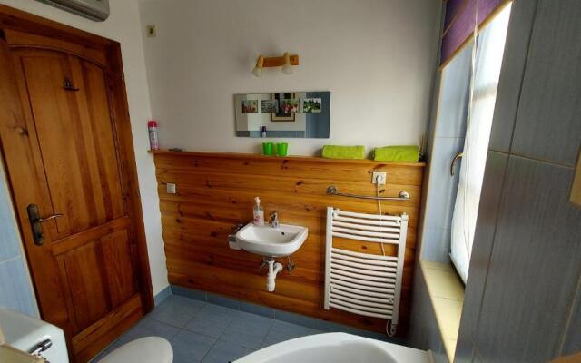 Titi Family Apartman