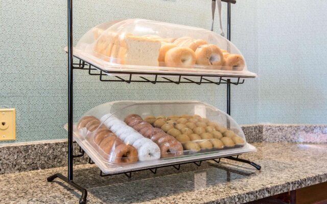 Quality Inn near MCAS Cherry Point