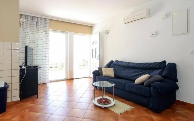 Apartments Ambiente mit Pool