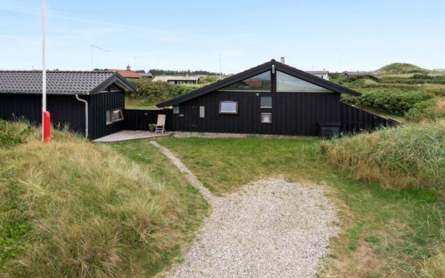 "Thorid" - 175m from the sea in NW Jutland