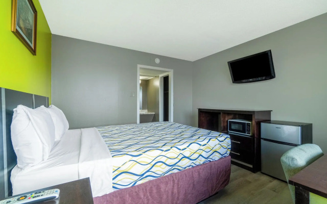 Lamplighter Inn By OYO Independence