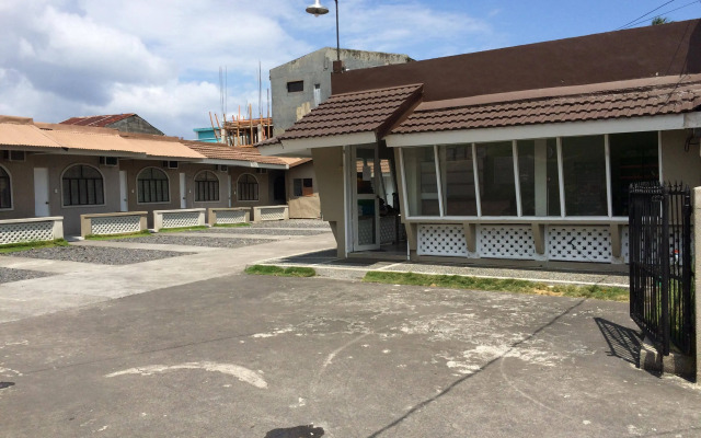 Night & Day Inn