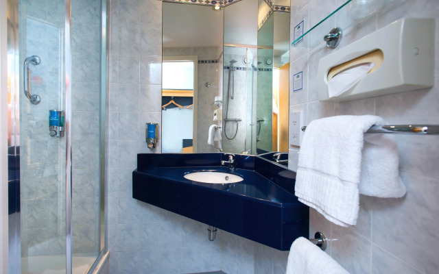 Holiday Inn Express Droitwich Spa by IHG