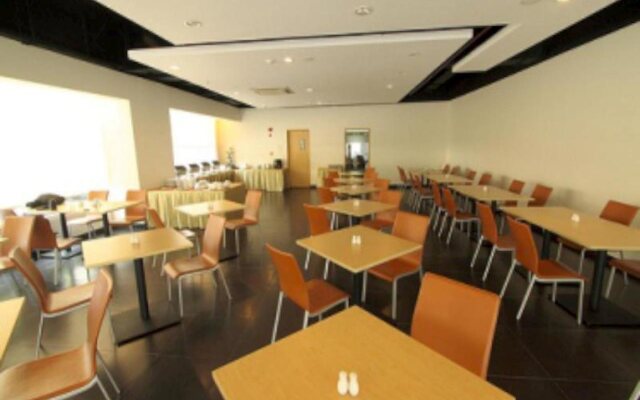 Triniti Hotel Gajah Mada