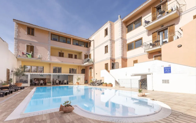 Relaxing Cristal Blu Studio Sleeps 4 Persons
