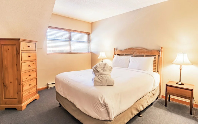 Whistler Vacation Club Lake Placid Lodge - 311