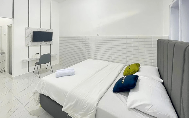 Urbanview Syariah Sasarengan Inn Near Rsud Waled Cirebon – Guest Rooms – Babakan