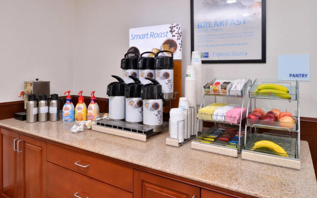 Holiday Inn Express Clanton by IHG