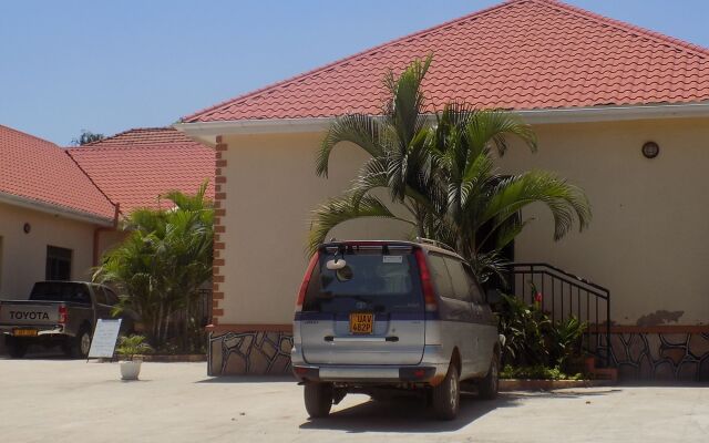 Etana Motel