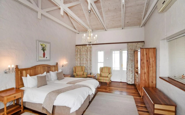 Zuurberg Mountain Village