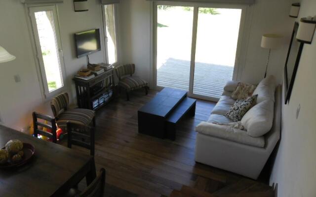 Duplex en la Base Del Cerro