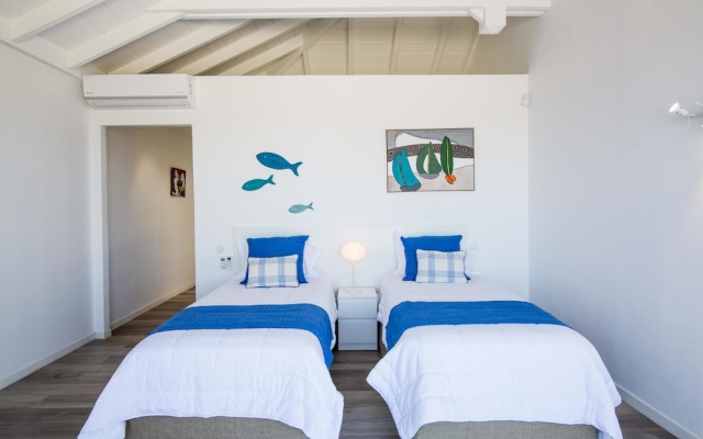 Modern Private Villa, Swimming Pool, AC, Free Wifi, Near Orient Beach, Ideal for Couples/ Families! — фото 5
