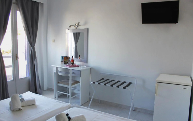Syros Holidays