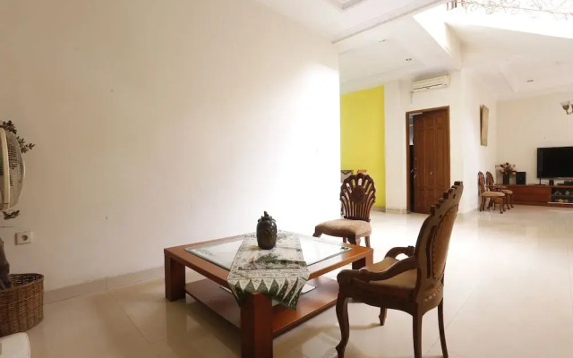 Hotel O Penginapan Mangkoe Barokah