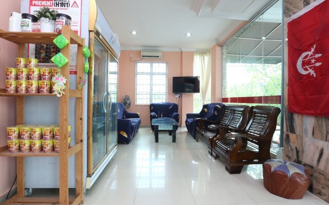 OYO 89556 Sa Villa Holiday Inn