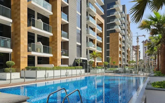 Pool View Studio 10mins From Dubai Mall