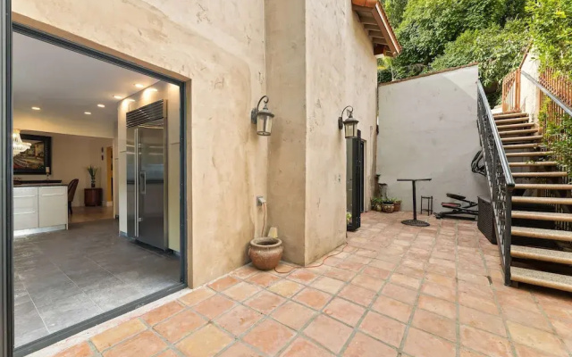 Allura Studio City Mediterranean With Private Pool