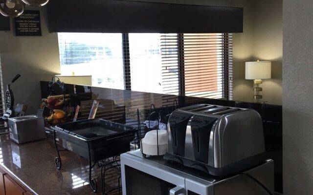 Best Western Airport Inn