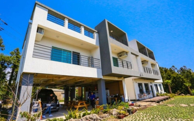 Seogwipo Gonmul Swimpang Pension