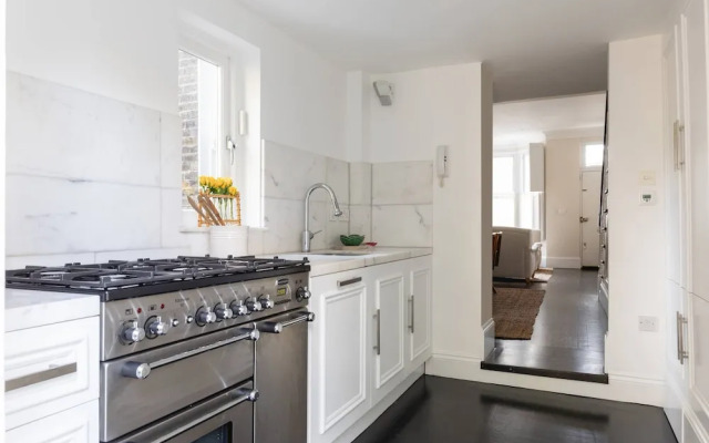 Edith Grove Viii by Onefinestay
