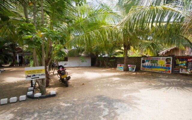 Star Rest Beach Hotel Arugambay