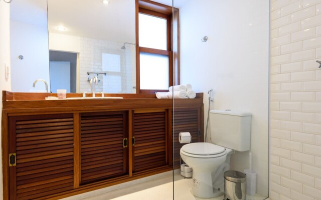 Omar do Rio - Apartamento V403