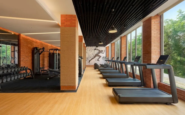 Sheraton Maoming Hot Spring Resort