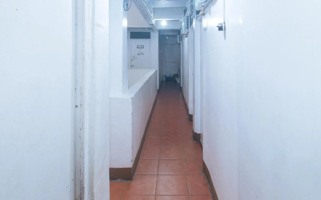 RedDoorz near OWWA Pasay