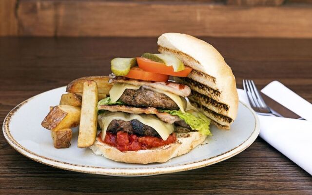 Andover House Hotel & Restaurant - Adults only