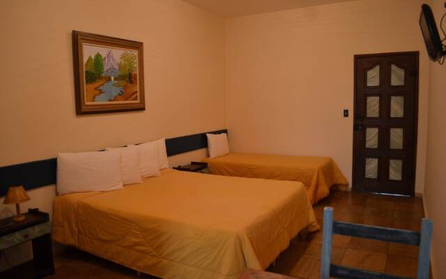 Pousada Candonga Da Serra Hotel