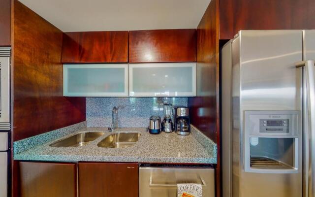 Hakuna Matata 725N at Mareazul Beachfront