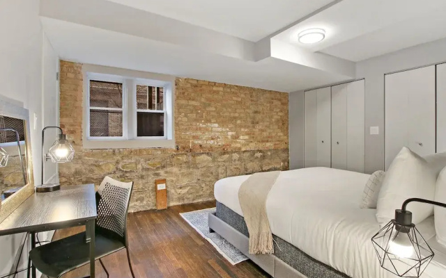 2BR Aesthetic Apt - Barry 37-GB